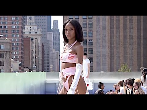 REMARK BY LAUREN Flying Solo Spring 2022 New York - Fashion Channel
