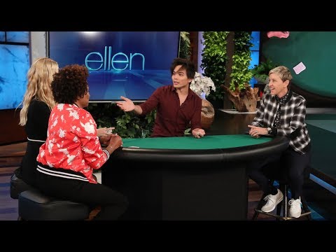 美國達人秀》冠軍為Ellen、Wanda Sykes和Beth Behrs表演了一個驚人的把戲。 ('America's Got Talent' Winner Deals Up an Amazing Trick for Ellen, Wanda Sykes, and Beth Behrs)
