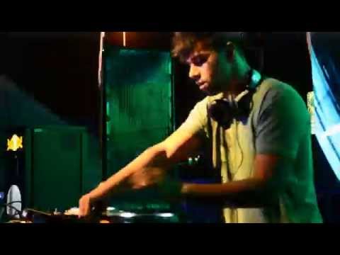 Danyx @ Neverland # 18 de Outubro  2014 (Teaser)