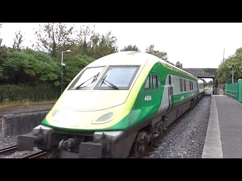 Mk4 Intercity train + 201 Class Loco - Portarlington Station