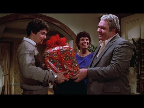 Gremlins - Trailer (HD) (1984)