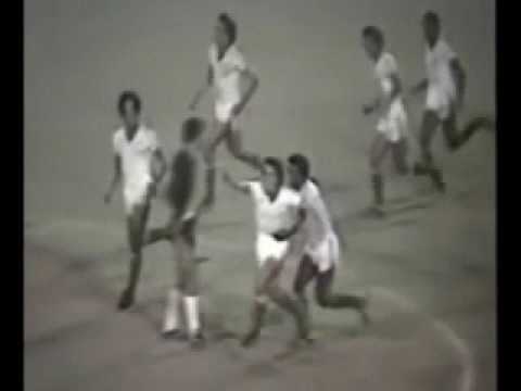 Edemar Annuseck Ponte Preta 3 x 2 Guarani 1981