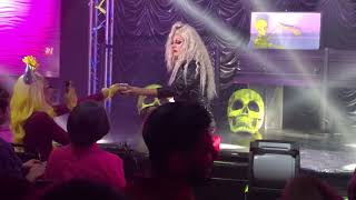 Mynx DeMilo performing o m e n - Kim Petras
