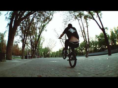 ARTEM KLADOV - SOUTH STREET