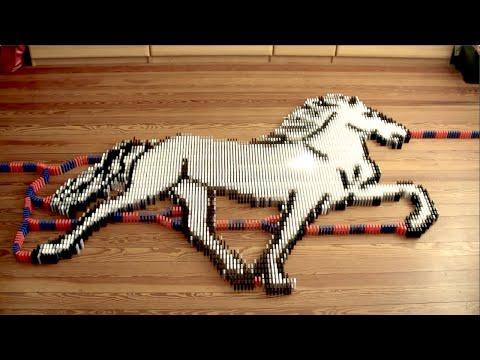 Iceland in 22,000 dominoes (Screenlink)