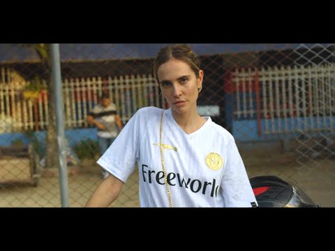Brisa Fenoy - Apatrida (Vídeo Oficial)