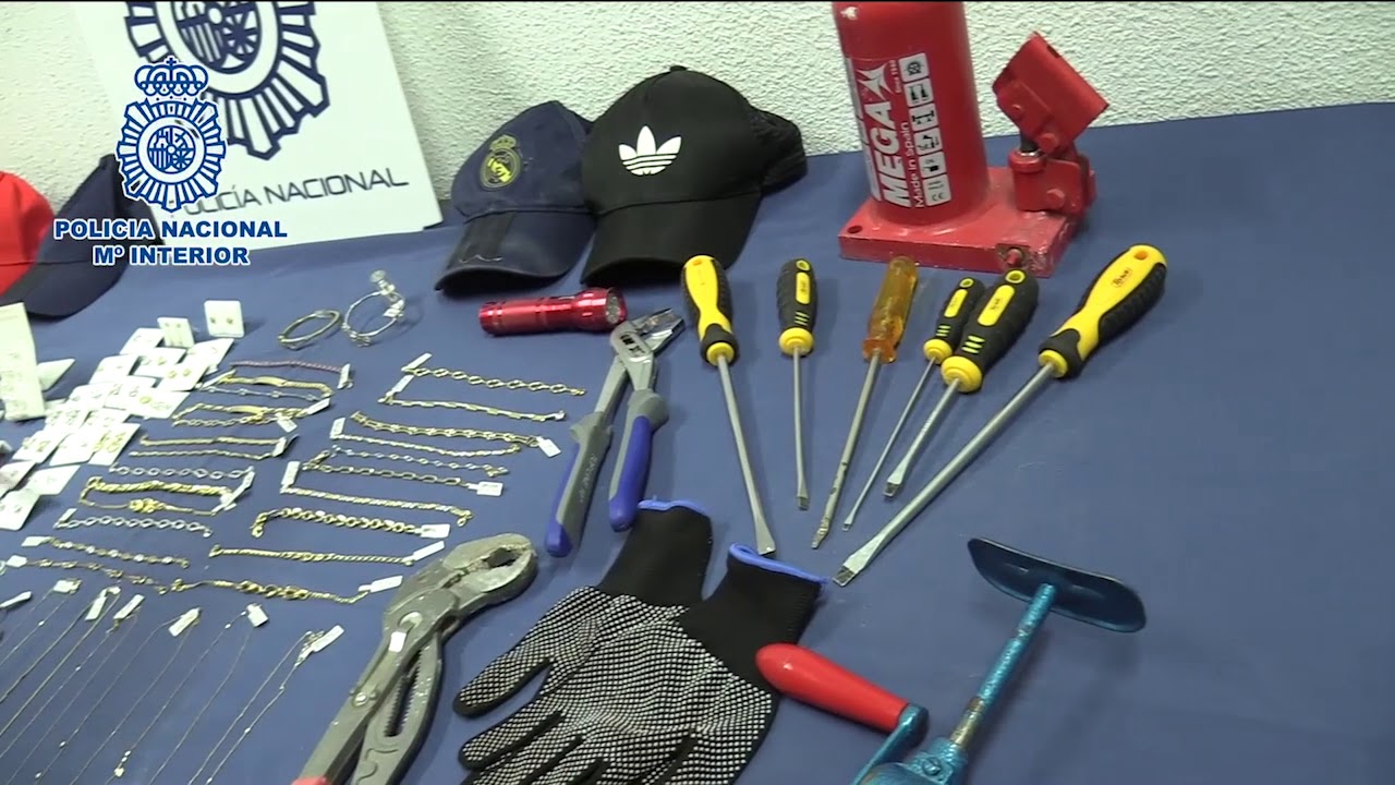 Recuperan joyas robadas en dos establecimientos de Torrejón de Ardoz