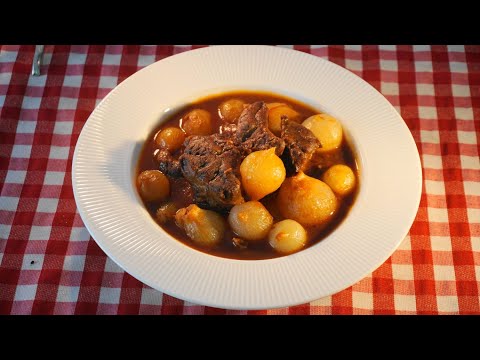 Στιφάδο παραδοσιακό με κρεμμυδάκια μέλι πανεύκολα - Greek Stifado | Greek cooking by Katerina