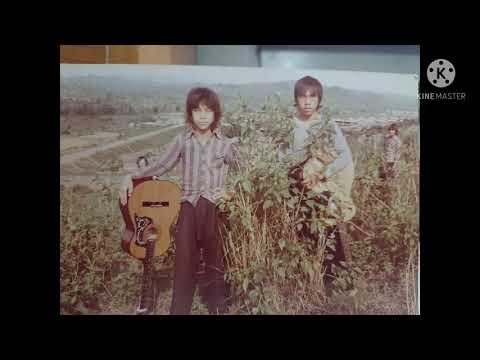 kuv tos koj by Mab Vaj thiab Nruas Yaj