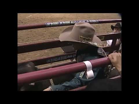 Jesse Schellhamer vs Louie Louie - 00 PBR Cleveland (86 pts)