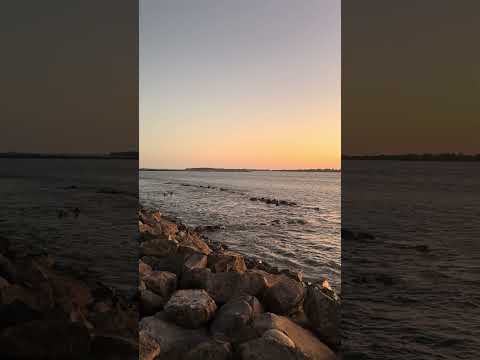Que hermoso atardecer 🌅 se aprecia desde la costanera de Puerto Corinto, Chinandega.