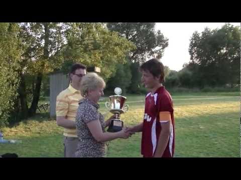 2011.07.17 I Turniej o Puchar Wójta Gminy Siemkowice, wręczenie pucharu