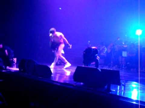 FIX's Ohsong and Sungwoo in "Beat It"