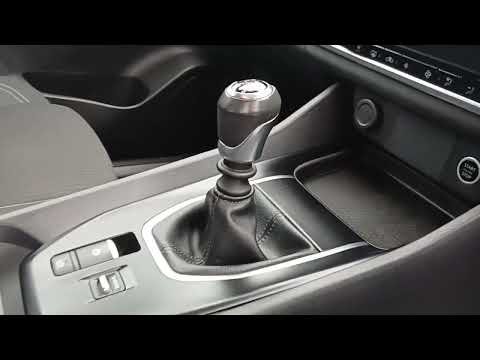 Nissan Qashqai 1.3 PET MILD HYBRID SV - Image 2