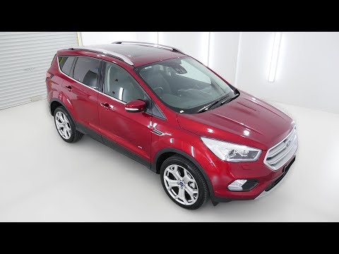 FORD Escape Titanium Ruby Red Auto SUV T5WX