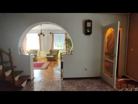 Békéscsaba - Fényes 160 m2-es családi ház ELADÓ