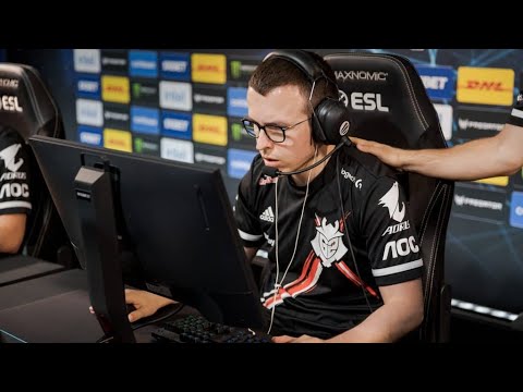 CS GO HIGHLIGHTS, TOP 10 CLUTCH MOMENTS ! #8