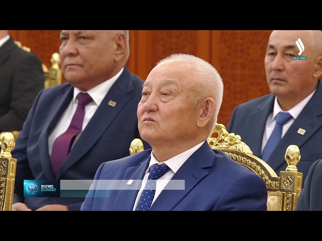 Казакстандын президенти суу чарба кызматкерлерин сыйлады