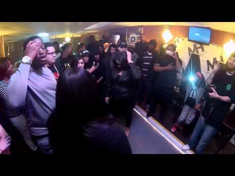 Betty B vs Blunt Queen