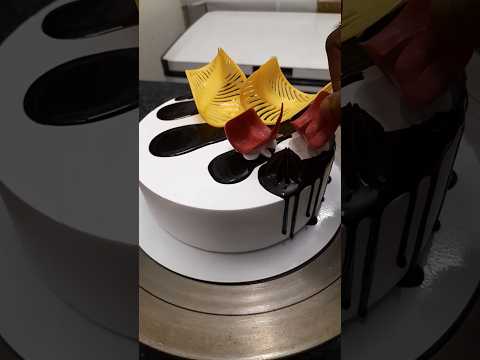 new black forest cake decorating design cakes ideas #cakedecorating #mostbeauti #trending #viral