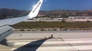 preview picture of video 'Landing on Crete Airport Chania/ Lądowanie na Krecie Lotnisko Chania'