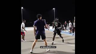 He wasn&#39;t guarding up so he threw it off the HEEZY 🤣