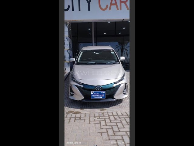 Toyota Prius S 2017 for Sale