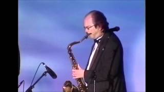 Perdido -- Mundell Lowe, Vince Lewis, Joe Byrd and the Loonis McGlohon Quartet