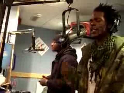 Si Phili Freestyle Oxford FM107.9 Part 2 (www.siphili.com)