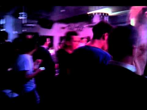 Delayers plays Who Break The Feed Of Kangaroo (Delayers Bootleg)