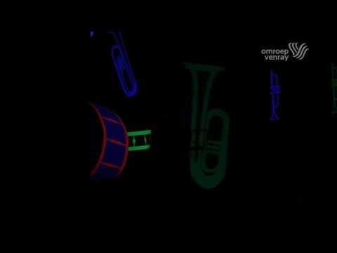 2016 Circus Mök Opening mit Zuutjes Án