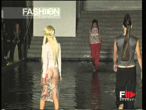 "Alexander Mcqueen" Spring Summer 1997 Paris 5 of 5 pret a porter woman by FashionChannel