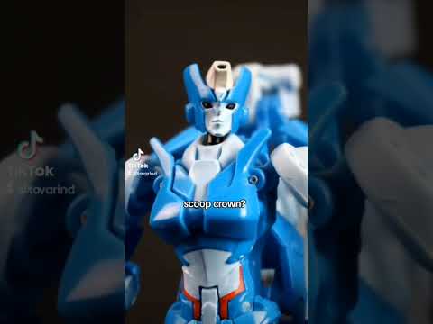 The COOLEST female Transformer ? Generations Thrilling 30 Chromia