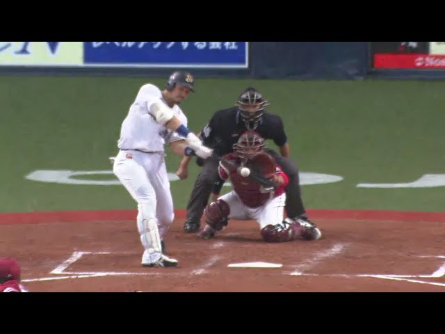 【3回裏】6連打で逆転!! バファローズ・Ｔ-岡田の2点タイムリー2ベースヒット!! 2018/9/18 Bs-E