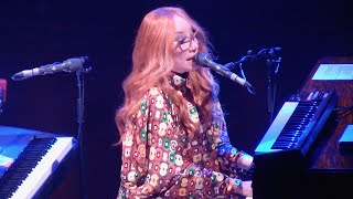 Tori Amos, Girl Disappearing (live), Paramount Theatre, Oakland, June 10, 2022 (HD)