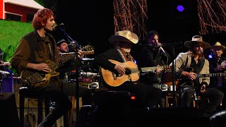 Micah &amp; Willie Nelson - If I Die When I&#39;m High I&#39;ll Be Halfway to Heaven (Live at Farm Aid 2021)