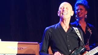 JOE BONAMASSA Münster 06.05.2017 Band Intro - Love ain´t a love song