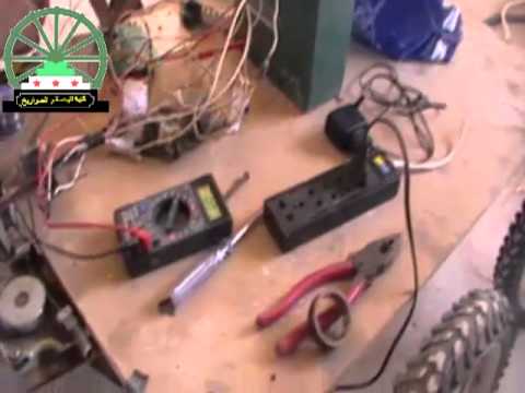 كتيبة الهندسة والصواريخ تقوم بتصنيع عربة ملغمة في ريف حماة