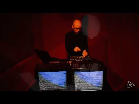 Play4n4 | People for People Giriu Dvasios