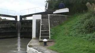 preview picture of video 'GU Canal - Radford Lock to Bascote Staircase (time lapse)'