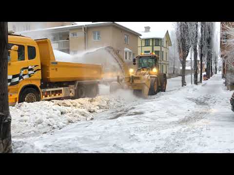 Snöröjning på Trädgårdsgatan 2018