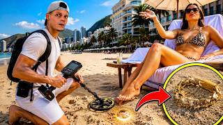 O que tem PERDIDO em uma PRAIA de RICO?