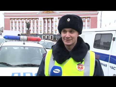 Ключи от 55 служебных автомобилей вручили полицейским Курской области