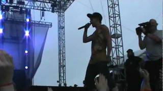 Family Force 5 Put UR Hands UP Sonshine 2011