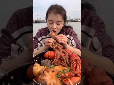 #Foodmyvillage #NisaLifestyle 🦐🦀🦑Cooking Shrimp Curry Spicy with Bell peppers for Food#699