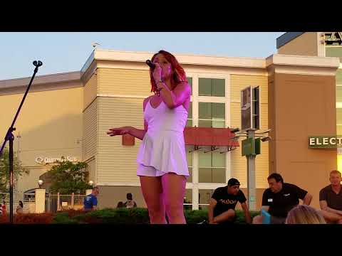 HARPER VALLEY PTA CASI JOY LIVE NEBRASKA FURNITURE MART KANSAS CITY KANSAS 8 17 2018