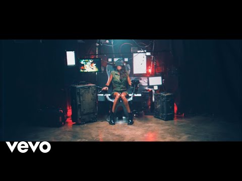 MMXJ - Into The Wild (Feat. Mae Sta)