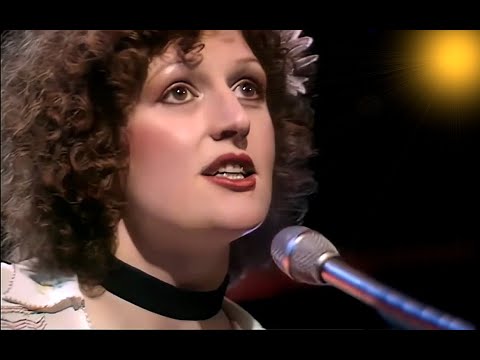 HD - BARBARA DICKSON - ANOTHER SUITCASE IN ANOTHER HALL (EVITA - TOP OF THE POPS) 1977 HIT SINGLE