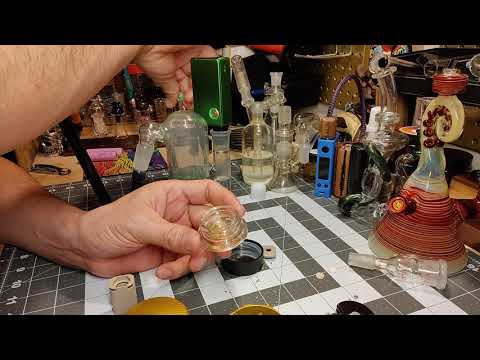 DotLeaf 1.0, two bowls through the burl ashcatcher.  A lovely little sesh device with some flaws.