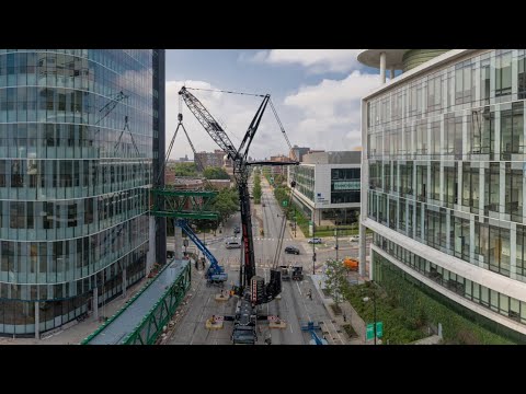 Building Rush: The Joan and Paul Rubschlager Building